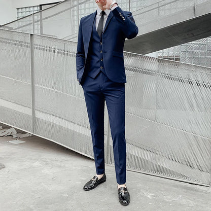 Classic 3-Piece Suit – Timeless Gentleman’s Style for Business, Weddings & Special Occasions