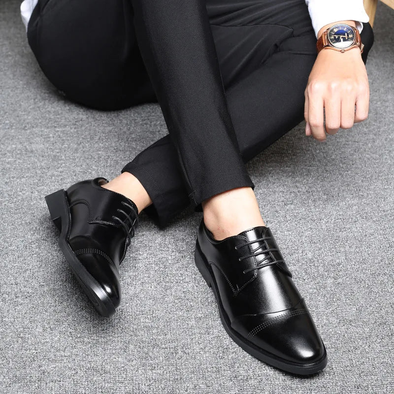 Men’s Formal Leather Shoes – Classic Business Dress Shoes in Large Sizes