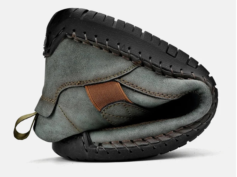 Handmade Leather Shoes for Men – Casual Slip-On Loafers, Breathable Fashion Moccasins, Comfortable Flats, Plus Sizes