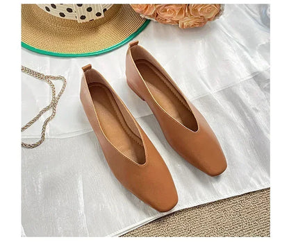 Women’s Genuine Leather Loafers – Low Heel, Round Toe, Casual Style
