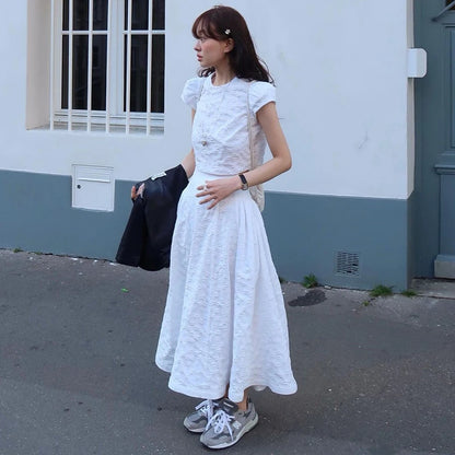 Elegant Summer Set – Textured Tee & High Waist Bodycon Skirt for a Fashion-Forward Look