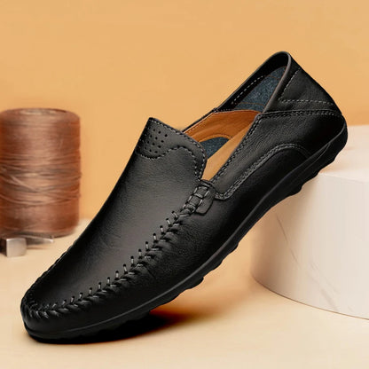 CLOHOO Men’s Business Casual Leather Shoes – Comfortable Breathable Cowhide with Durable Rubber Sole