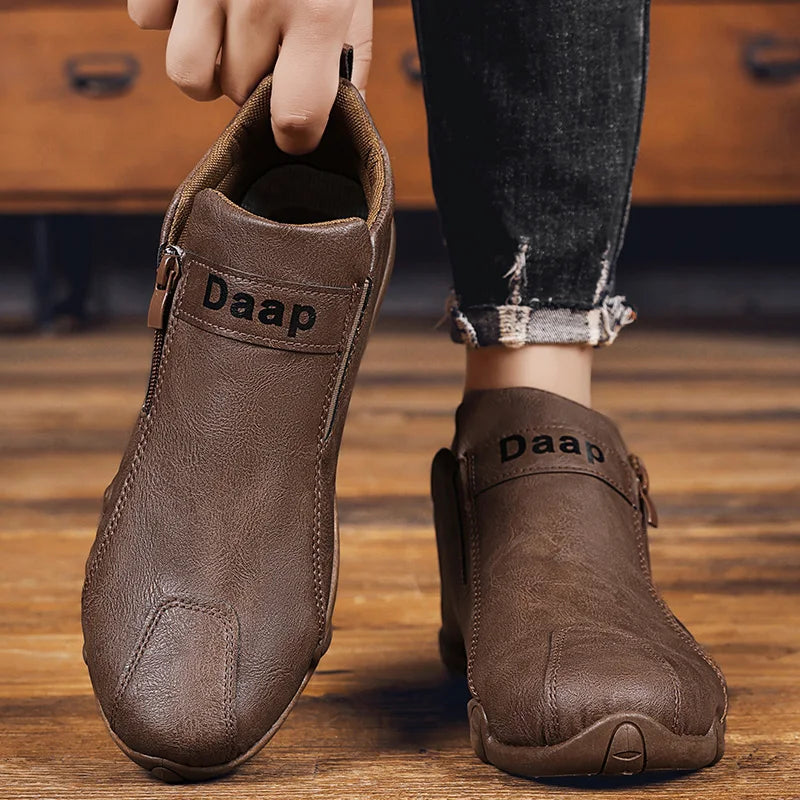 Luxury Men's Casual Shoes Designer Leather Shoes Soft Soles Comfort Sneakers Outdoor Lightweight Flats Anti Slip Walking Shoes